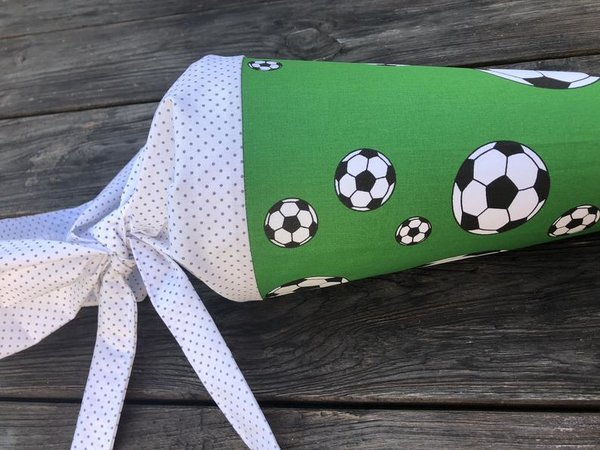 Schultüte aus Stoff Fußball grün